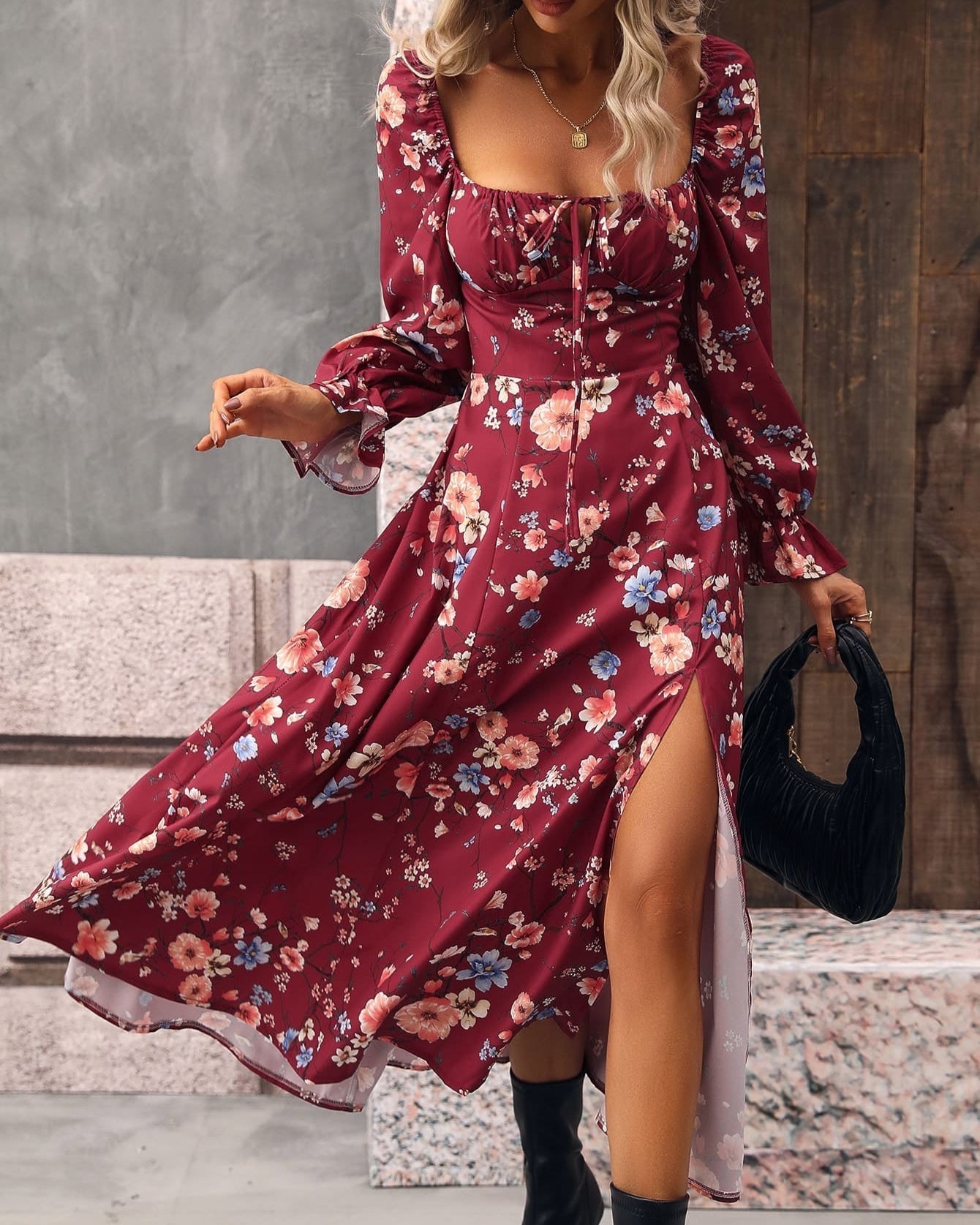 Vestido Feminino Midi Floral Atemporal - Flores do Campo