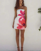 Vestido Curto com Estampa Floral - Olwen