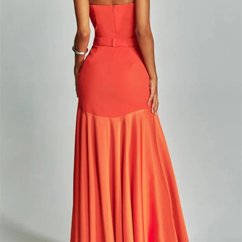 Vestido Longo Elegante sem Alças - Leonora