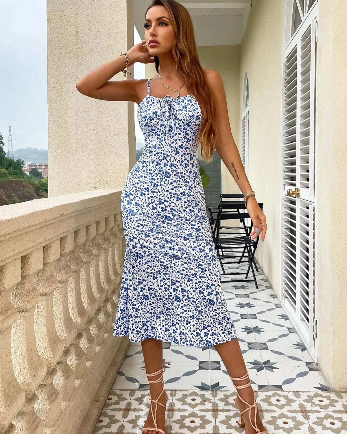 Vestido Feminino Floral Midi - Bali